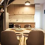 Maisonette Golos
