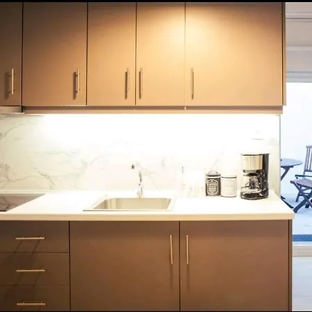 Maisonette Апартаменты Волос